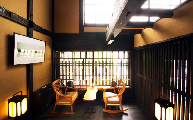 Migiwatei Ochi Kochi