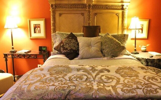 Pure NuPhoria Bed & Breakfast