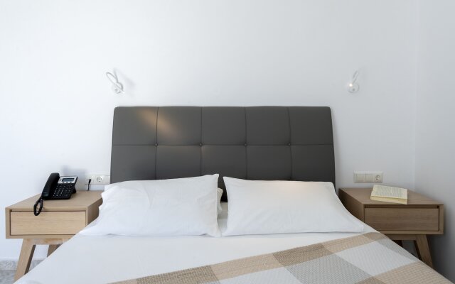 Galinos Hotel - Adults Only