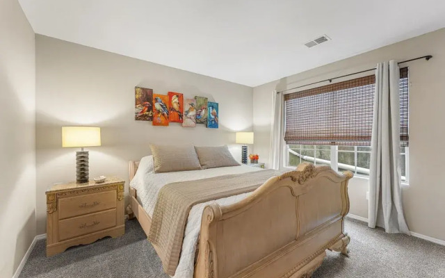 Premiere Pointe 2 Bedroom Condo by RedAwning