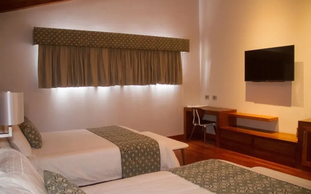 Los Brezos Boutique Hotel