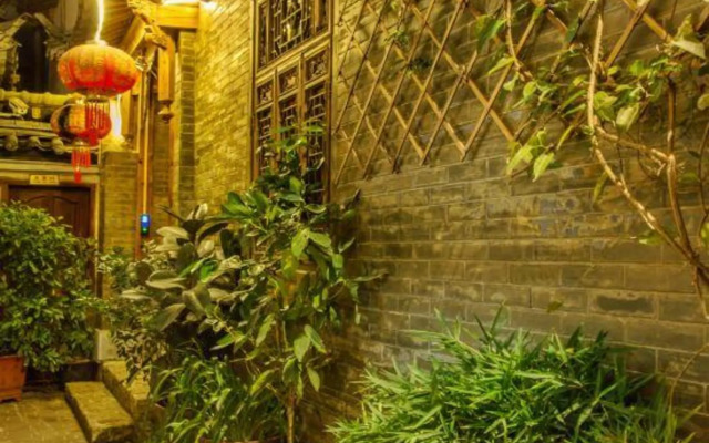 Guyuexuan Garden Inn (Dayan Ancient Town Mufu)