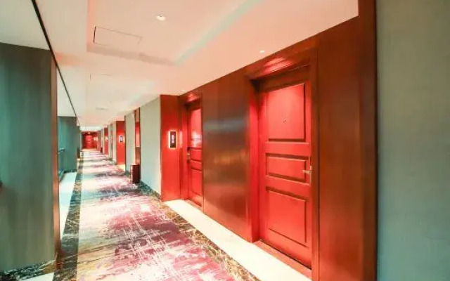 Harbour Hotel