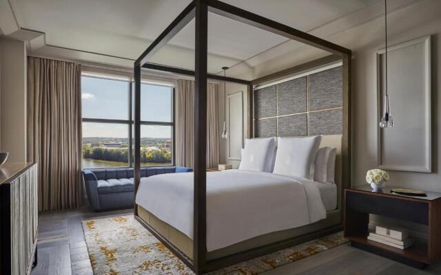 Four Seasons Hotel Austin