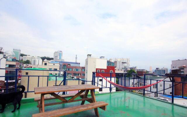 The One Hostel Hongdae
