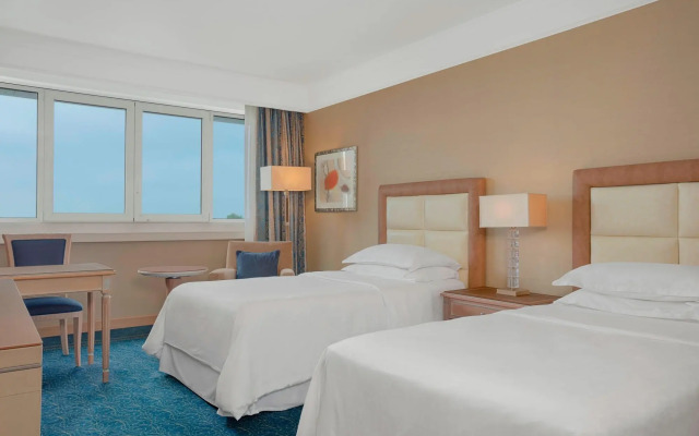 Sheraton Club des Pins Resort