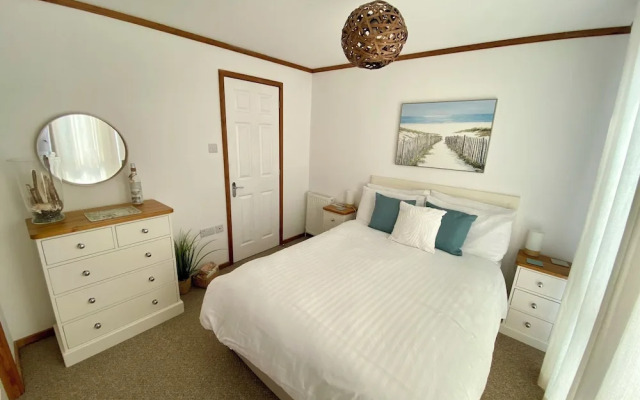Three Views Lodge