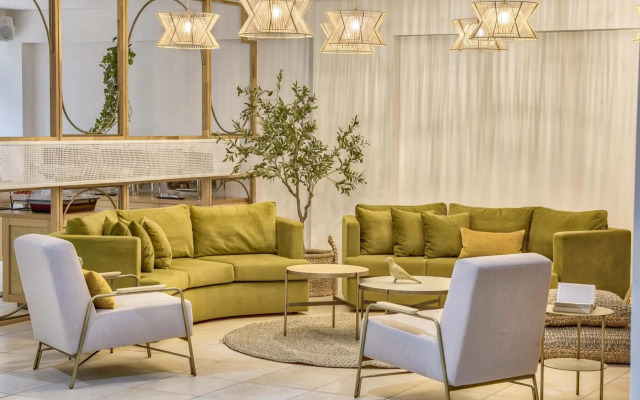 Arkadia Luxury Hotel Apartments