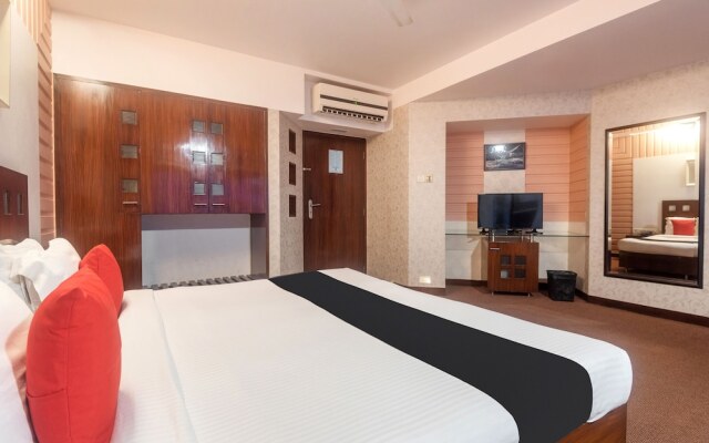 Capital O 45497 Savoy Suites