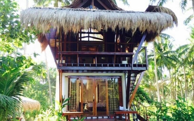 Harana Surf Resort - Hostel