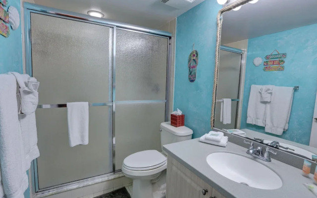 Land's End 11-202 Beach Front