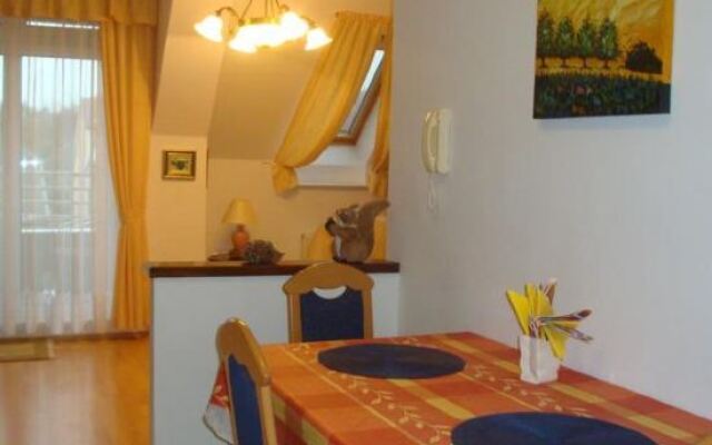 HOLIV Apartman
