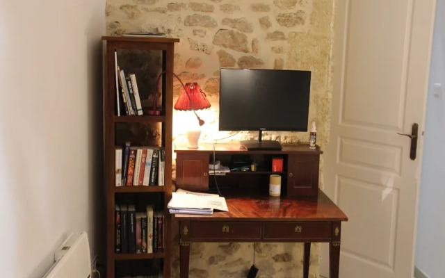 Scenic Villa With View of the Gardon River