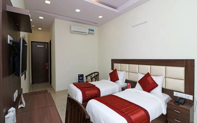 SKS Premier - Golf Course Road