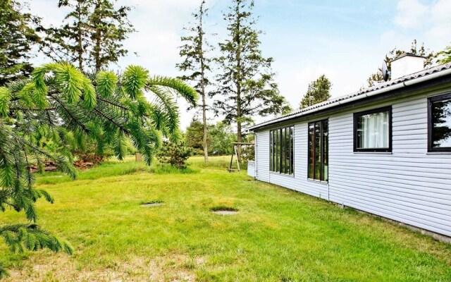 Beautiful Holiday Home in Hals Near Sea