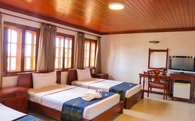 Amiral Hotel