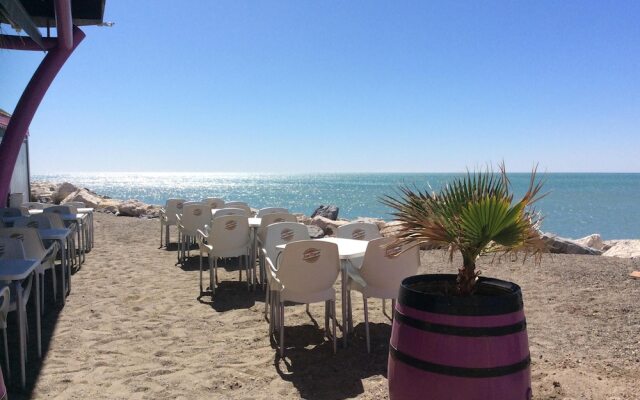 Del Parque Flats - Guadalmar