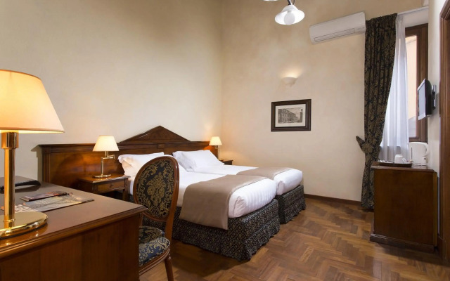 Hotel Teatro Pace
