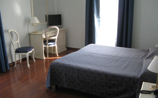 International Hotel Iseo