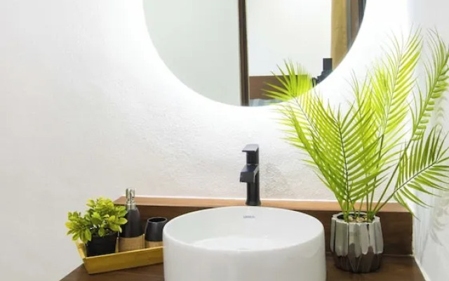 Serene Stylish Stay Roof Pool and Lounge