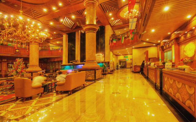 Planet Holiday Hotel & Residence