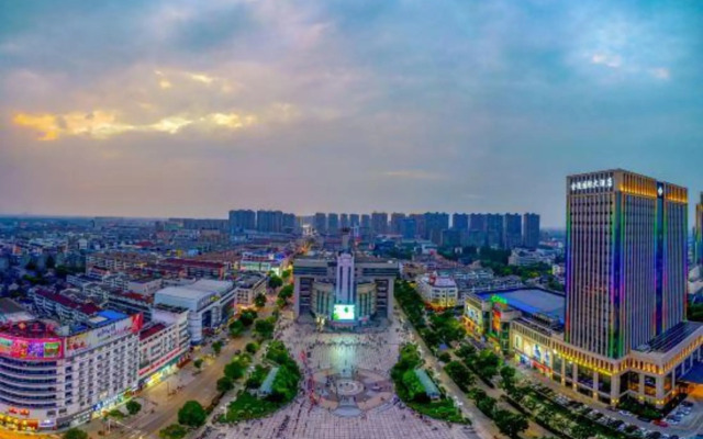 Jinlong Hotel