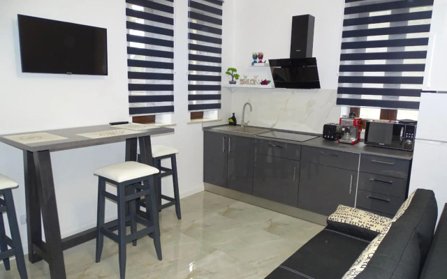 Water Lily Apartment Studio 2 cu parcare gratuita