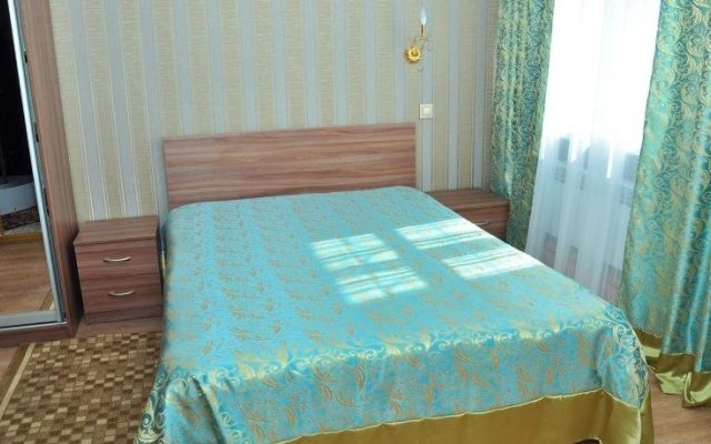 Mini Hotel Uyut on Novgorodskaya 35