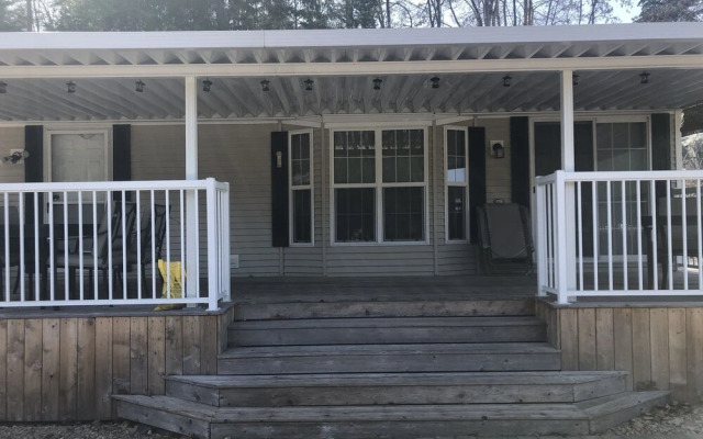Blind Bay Resort