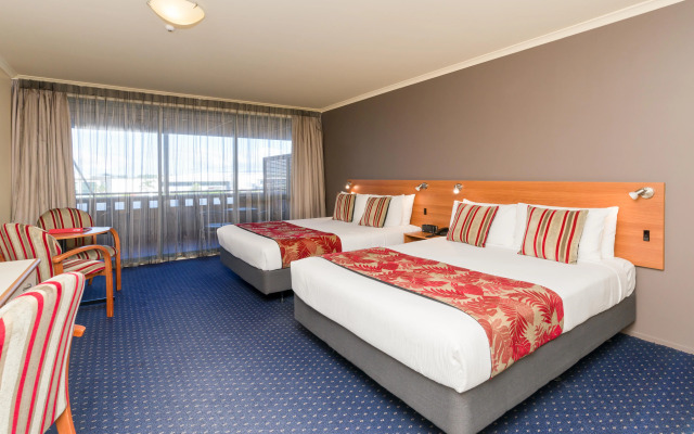 Heartland Hotel Auckland Airport