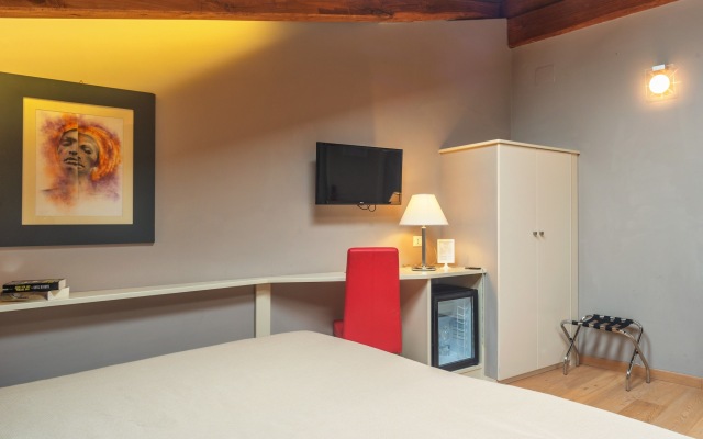 Etruria Relais and Wine