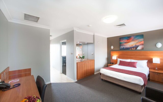 Ramada Hotel & Suites Sydney Cabramatta