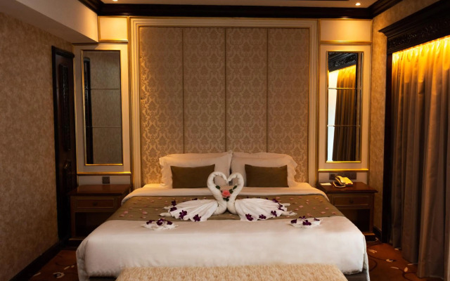 Puteri Wing, Riverside Majestic Hotel