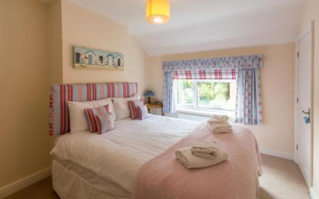 18 Pilgrim s Way
