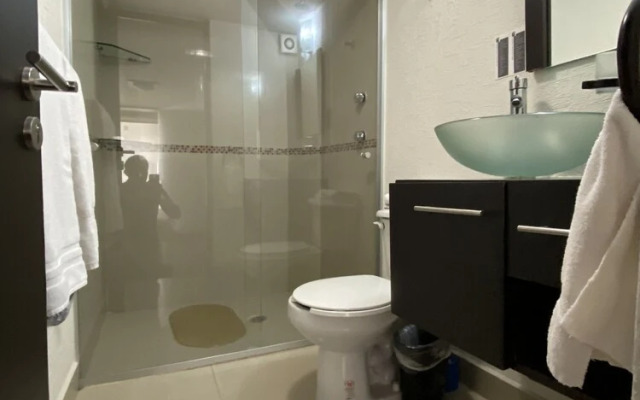 Grupo Kings Suites Chimborazo 567