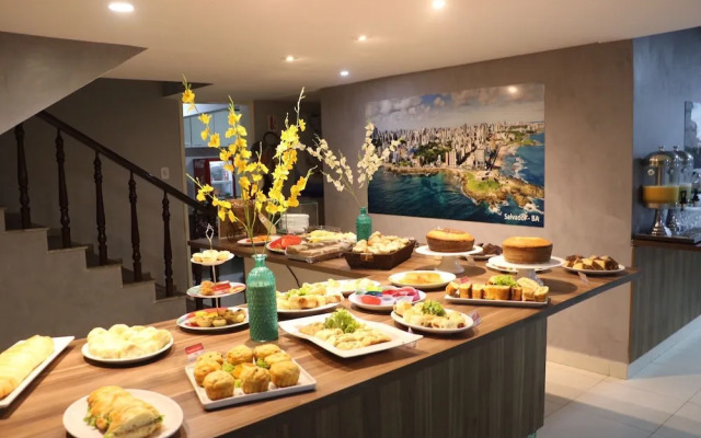 Hoteis e Turismo Itapoan Limitada (Hotel Praia Dourada