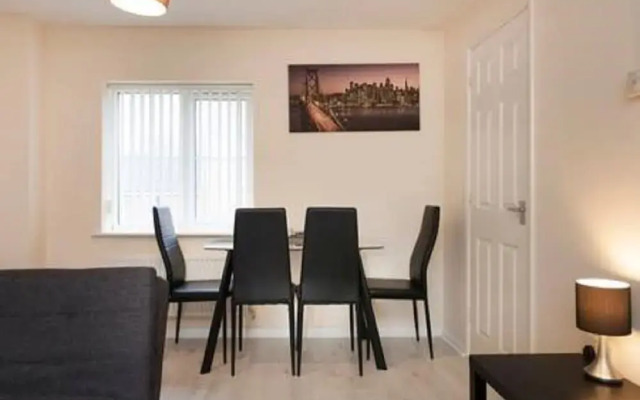 Malsbury Avenue Apartment