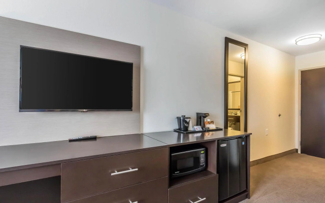 Sleep Inn & Suites O'Fallon MO - Technology Drive