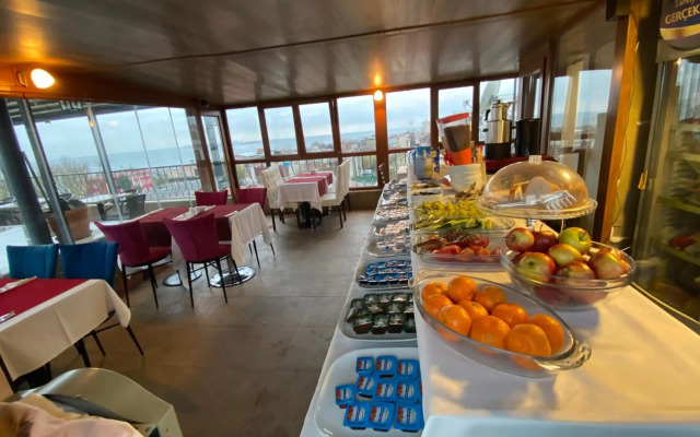 Spinel Hotel - Old City