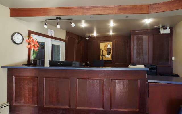 Canadas Best Value Inn & Suites Fernie