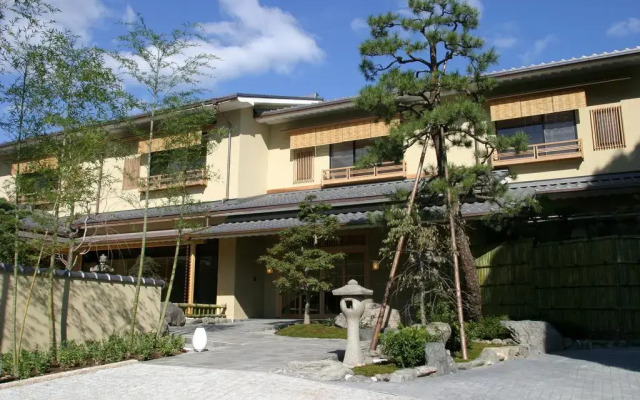 Ryotei Rangetsu