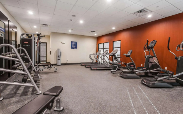 Hampton Inn & Suites North Dallas Central Expy