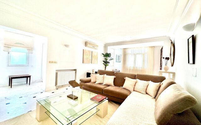 Carthage Spacious and Cosy With Amazing Terrace