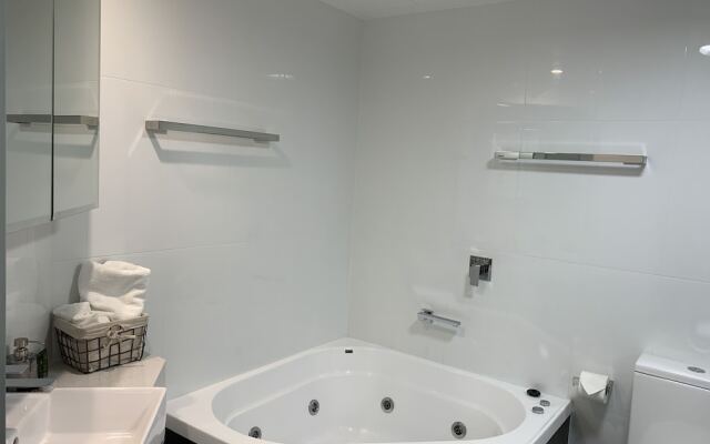 Holiday With A View Landmark Hotel