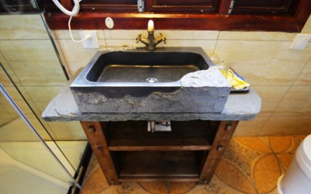 Yaoli Ancient Town Hotel