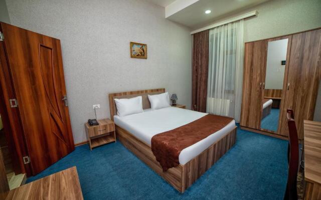 Continental Hotel Baku