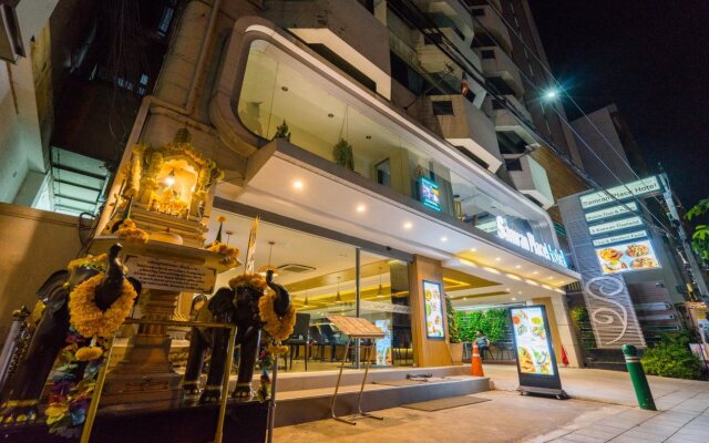 Samran Place Hotel