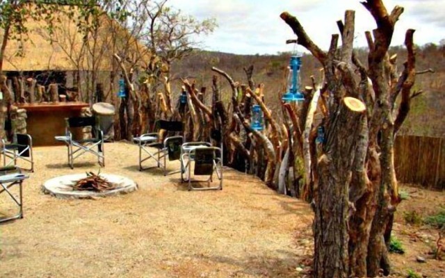 Muweti Bush Lodge