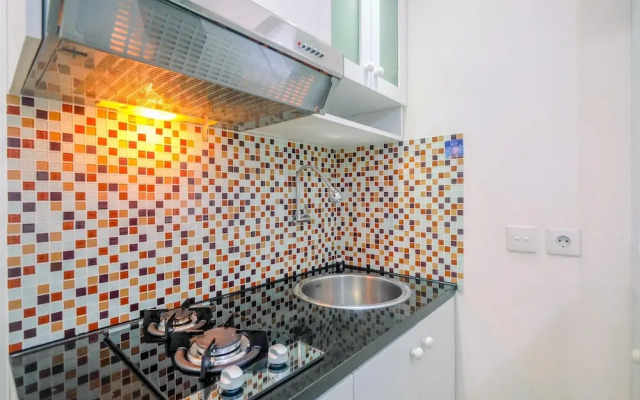 Relaxing 2BR at Green Pramuka Apartment