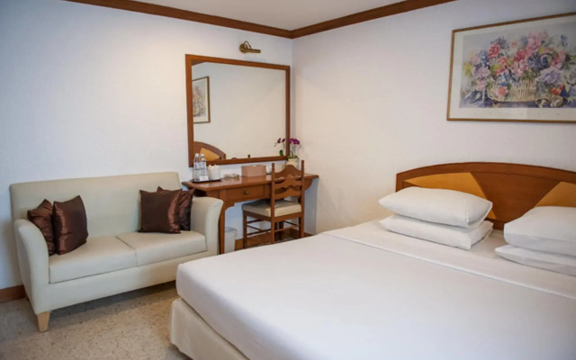 Lido Beach Hotel Pattaya